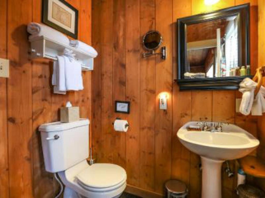 The Inn At Arch Cape Exterior photo