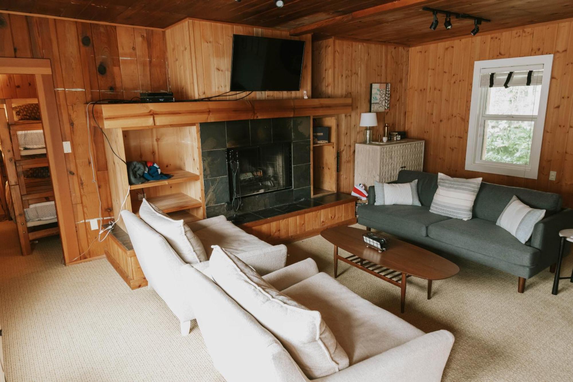 The Inn At Arch Cape Exterior photo
