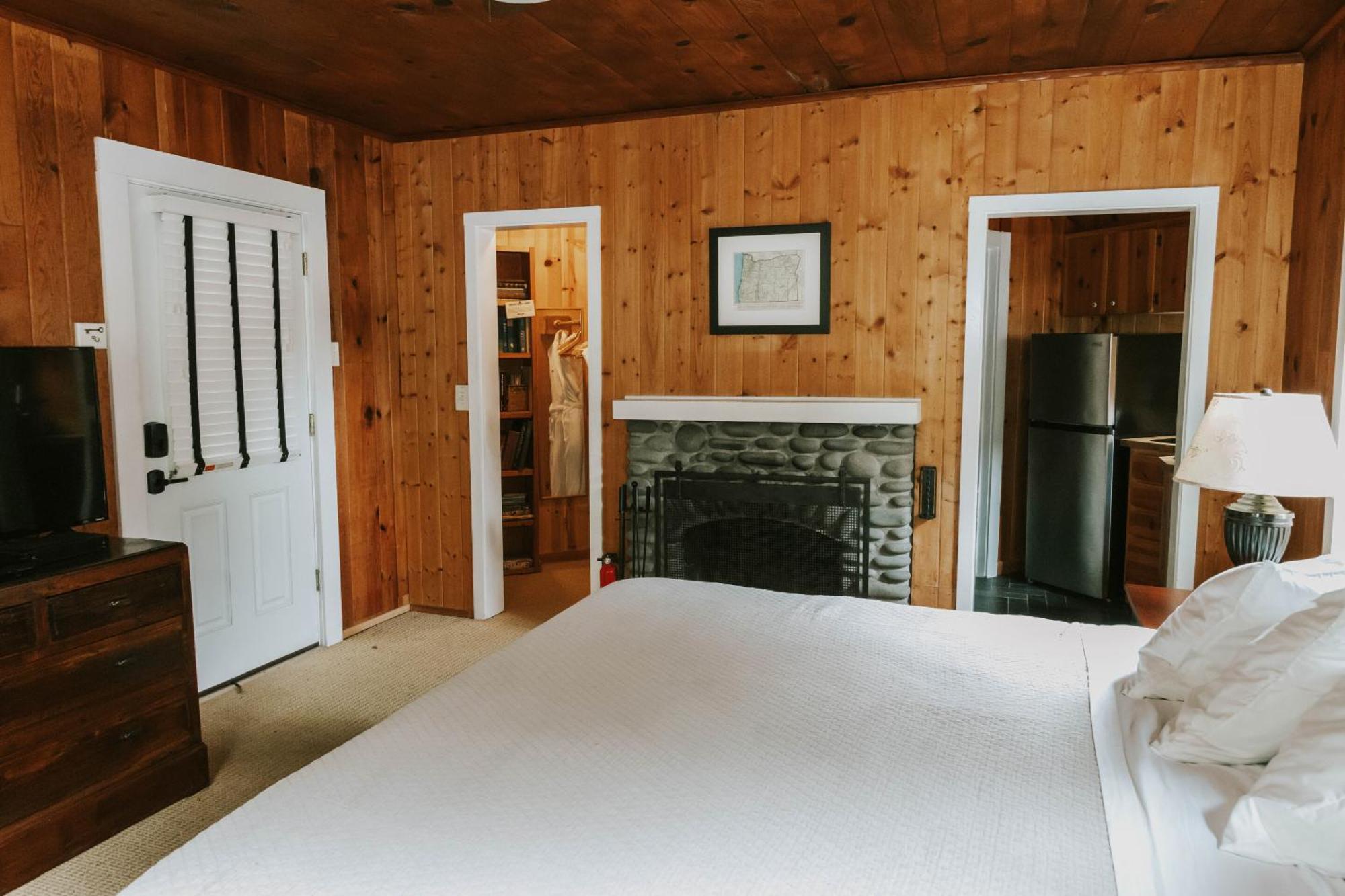 The Inn At Arch Cape Exterior photo